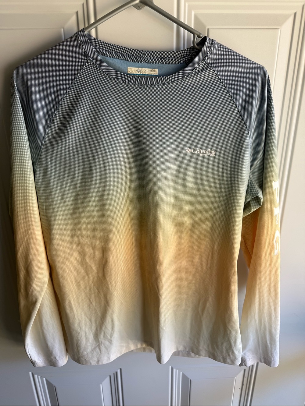 Columbia Long Sleeve Ombre Performance Tee - Blue/Yellow/Cream